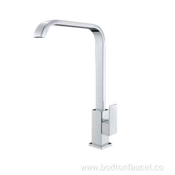 Single Handle Kitchen Faucet